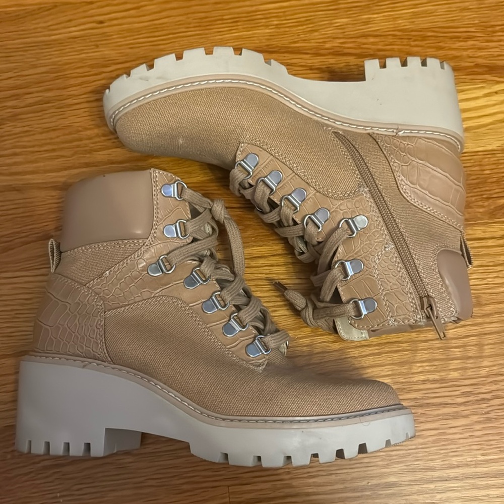 Dolce vita boots